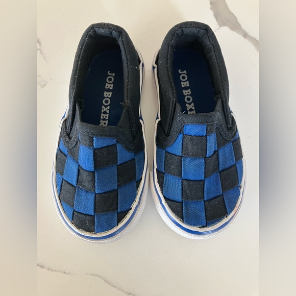 Joe Boxer toddler slip on shoes - Picture 1 of 5